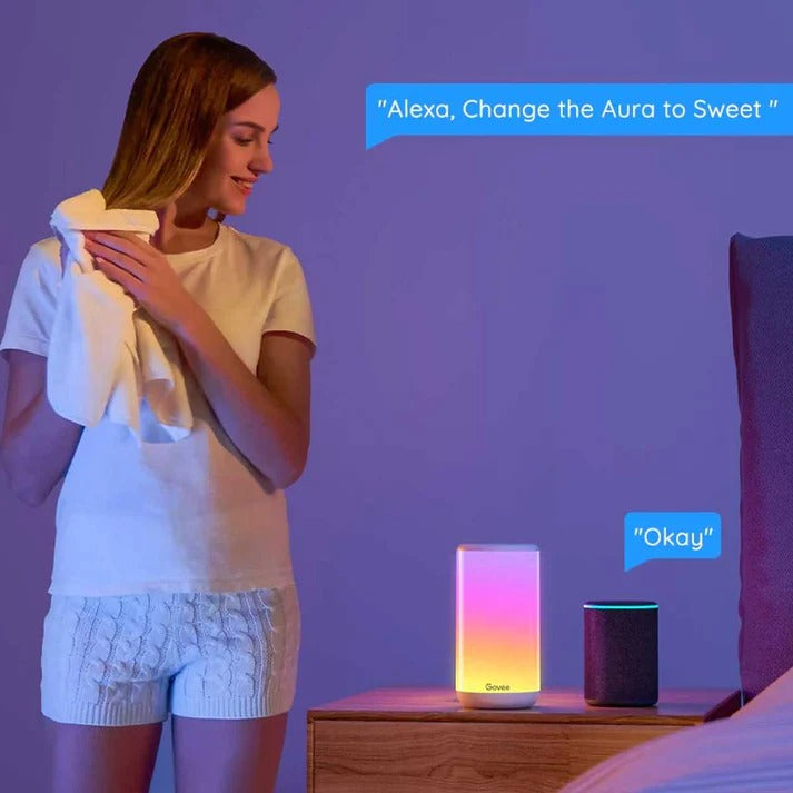 ¡Despídase de la Iluminación Aburrida! Transforme Su Habitación en Una Obra Maestra de Ambiente en Segundos con la Lámpara Aura RGBIC.